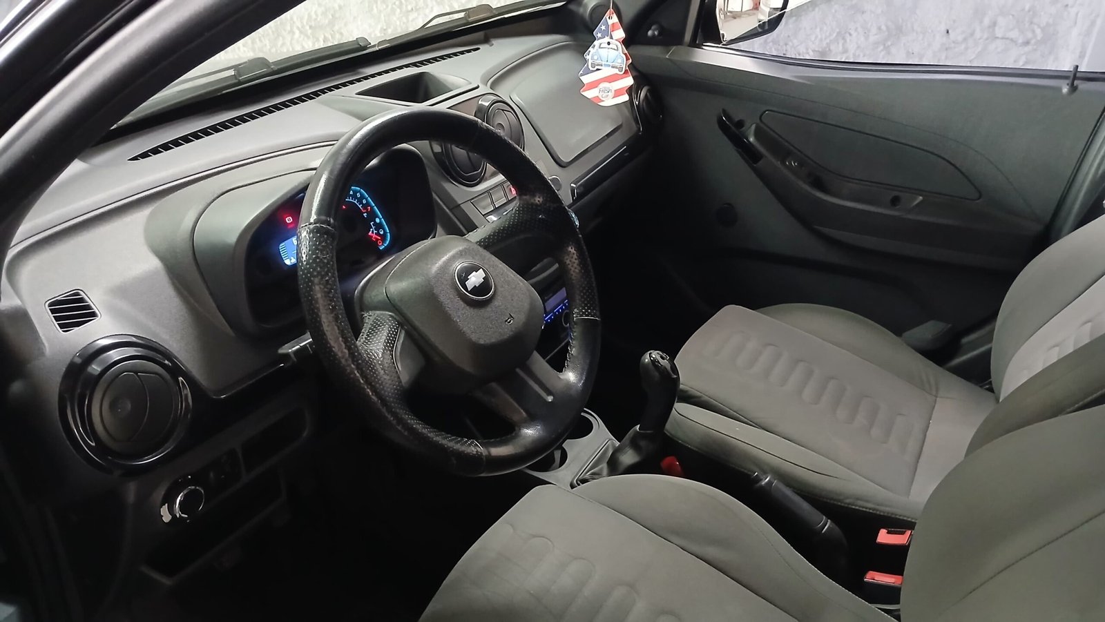 e550fd09-a0ba-4aea-a587-2d1bf56c4300